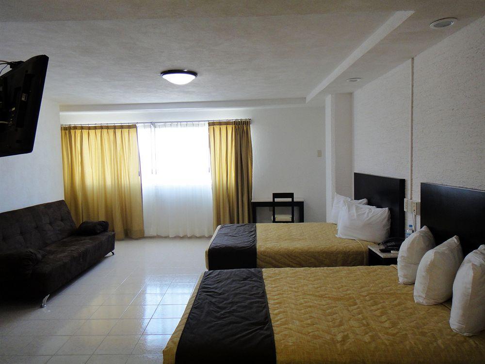 Ems Boca Del Rio Hotel
