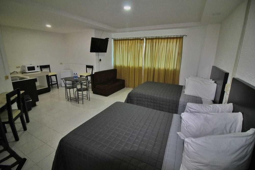 Hotel Ems Boca Del Rio 3*