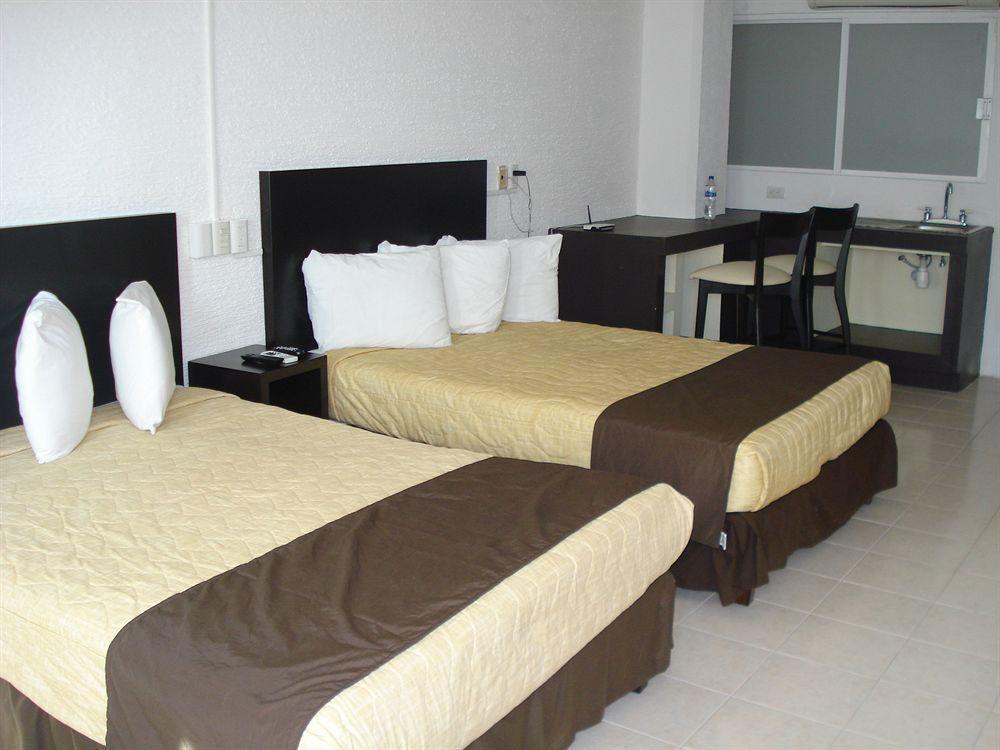 Hotel Ems Boca Del Rio 3*