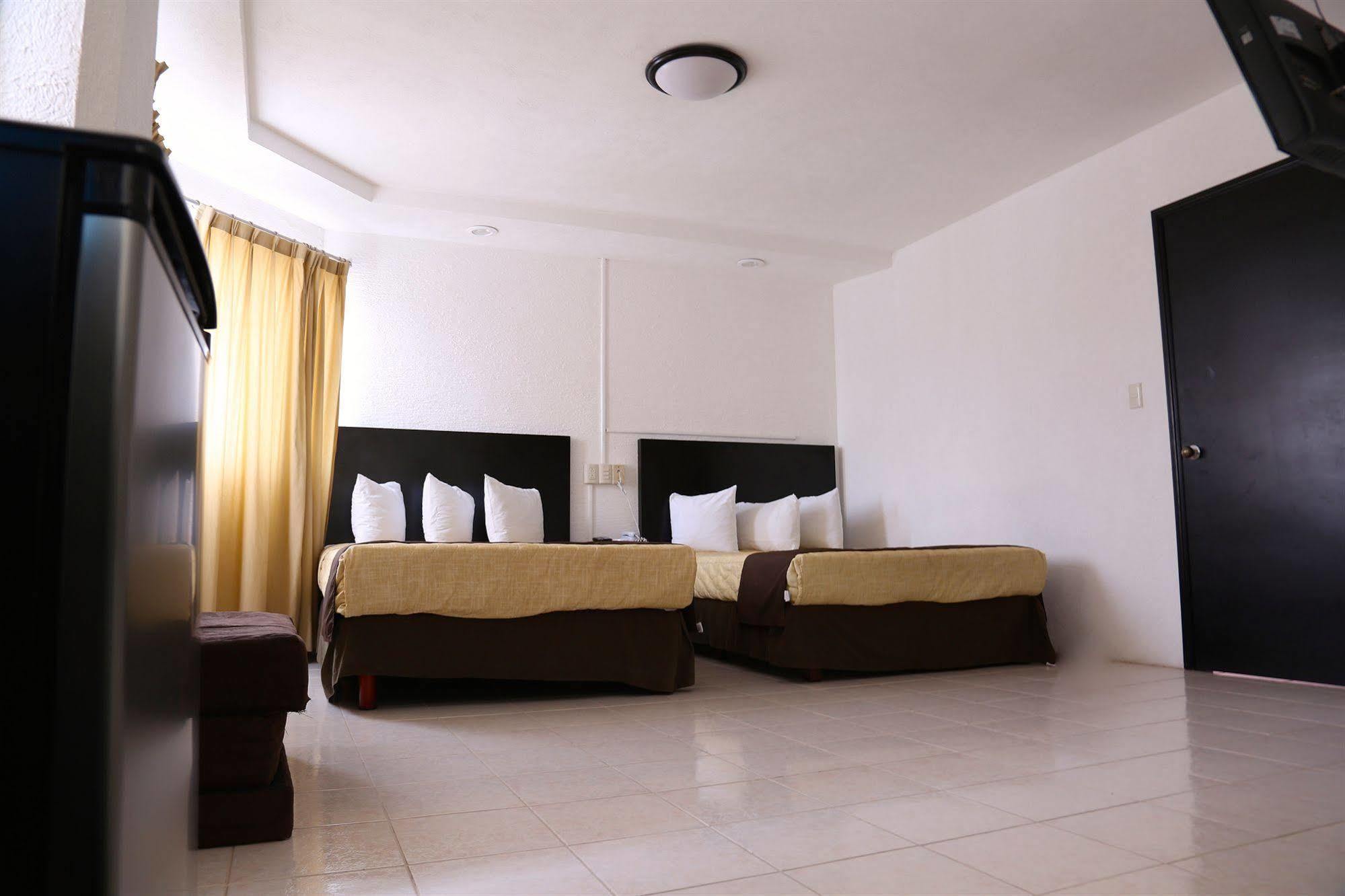 Ems Boca Del Rio Hotel