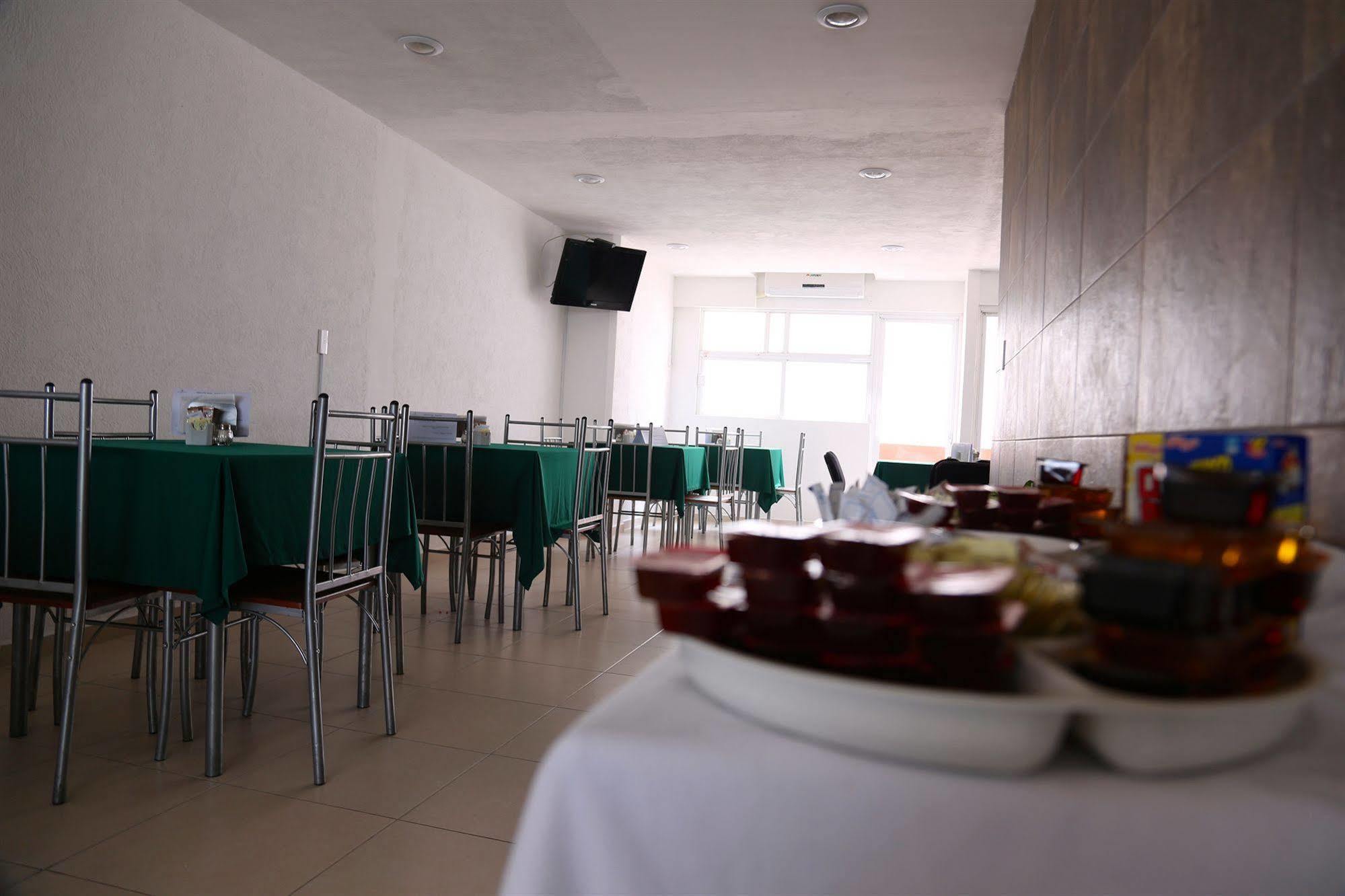 Hotel Ems Boca Del Rio 3*