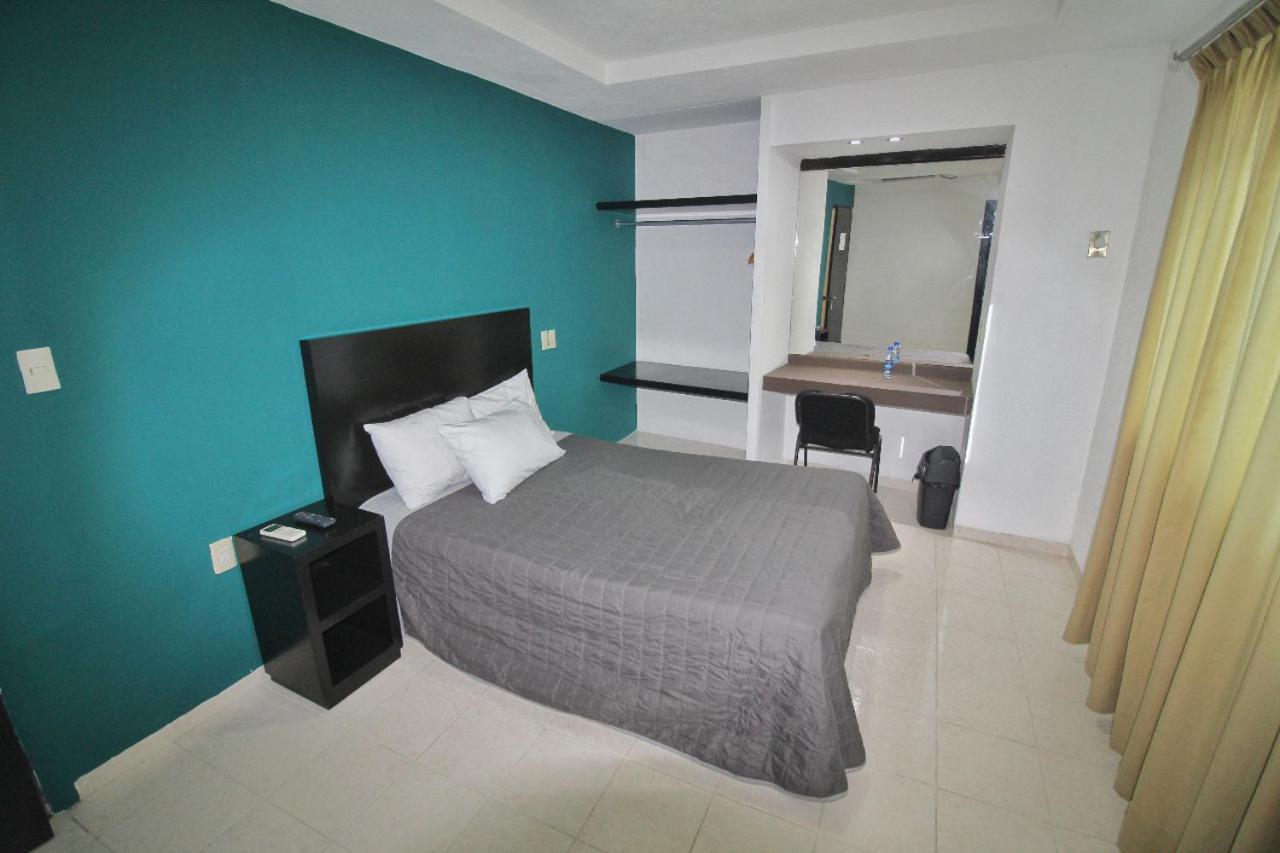 Hotel Ems Boca Del Rio 3*